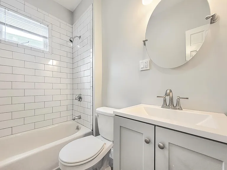 35 Dunlap St #1 — Photo 7