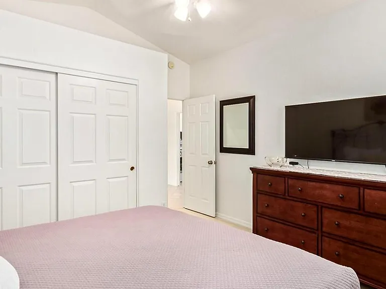 3530 S Meadows Dr — Photo 21