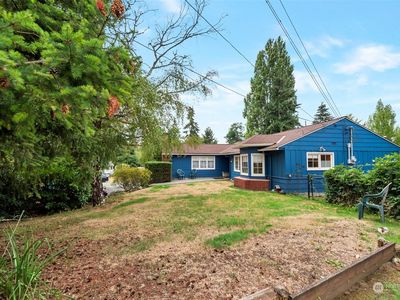 4000 SW 104TH Street, Seattle, WA, 98146