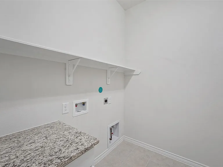 7203 Buckthorn Hollow Trl — Photo 22