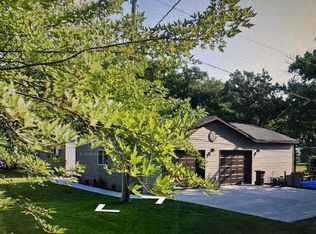 44727 Yellow Pine Dr, Perham, MN 56573