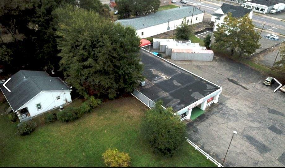 1st image of 108 S Webb St