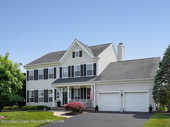 2nd image of 4 Woodstown Drive