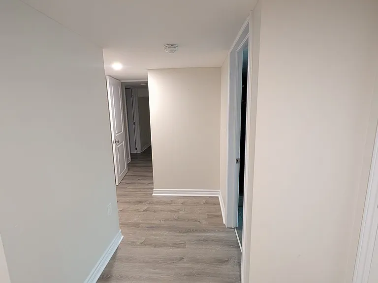 175 Colcleugh Ave — Photo 29