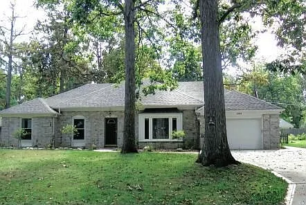 4204 Philip Way photo 1