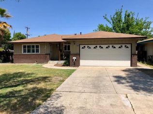 4453 E Simpson Ave, Fresno, CA 93703