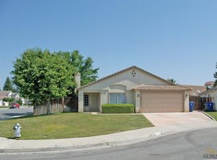 9710 Stonewood Ct, Bakersfield, CA