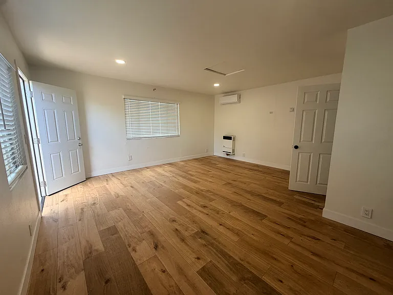 1342 Costa Ave #A — Photo 10