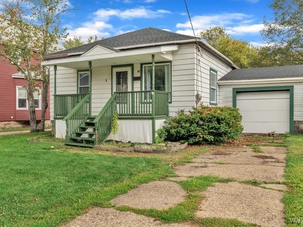 48 Cleveland Ave, Salamanca, NY 14779