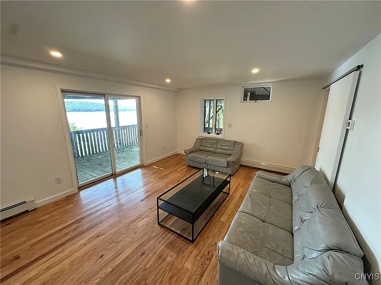 1308 E Shore Dr — Photo 6