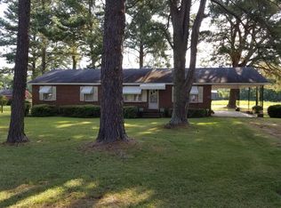 312 Person St, Enfield, NC 27823