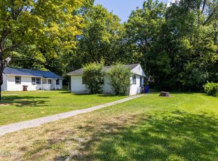 185 S Purdue Ave, Oak Ridge, TN 37830