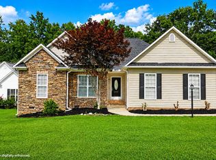 232 Orleans Dr, Wellford, SC 29385