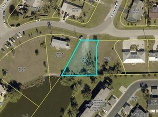 1196 Lake McGregor Dr, Fort Myers, FL 33919