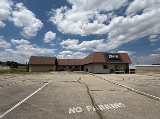 1212 Linn St, Sikeston, MO 63801