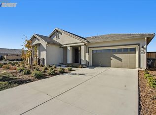 590 S Lincoln St, Dixon, CA