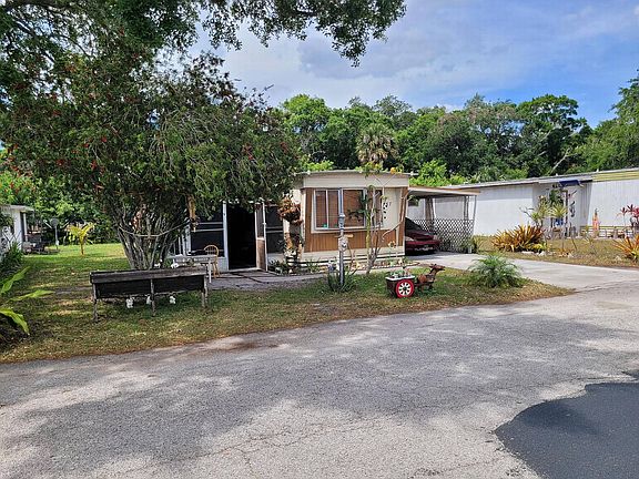 3rd image of 555 4th St Lot 57