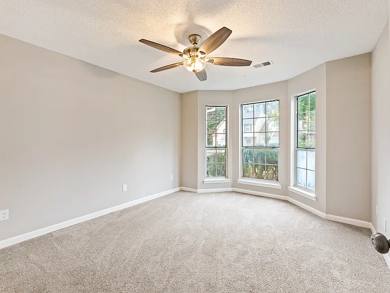 2225 Fairways Ct NW — Photo 22