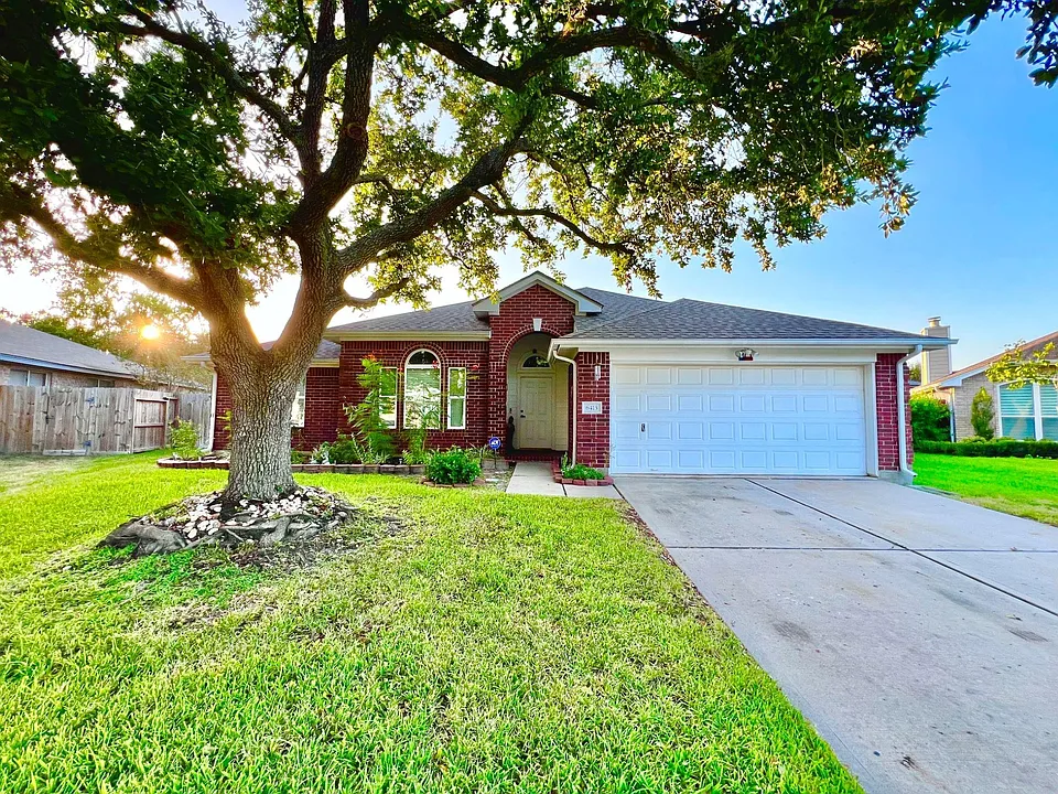 6415 Hunterstone Ct