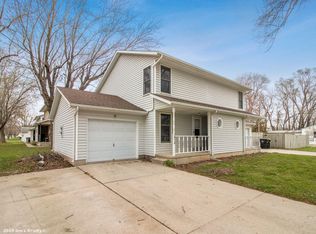 412 S 5th St, Adel, IA 50003