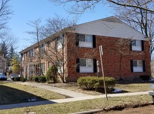 630 Ann St APT 2, Birmingham, MI 48009
