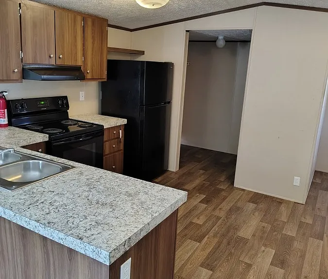 226 Old Tavern Ln #226 — Photo 6