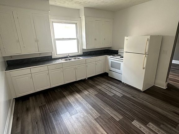 4th image of 333 Nassau St