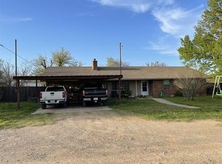 312 W South St, Perrin, TX 76486