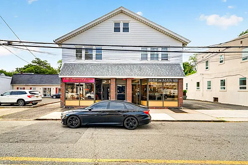 825 Main St #A Photo 1