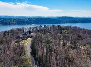 6529 Shelter Cove Dr, Hixson, TN 37343