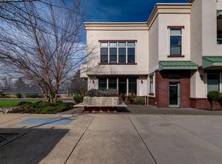 479 Russell St APT 202, Ashland, OR