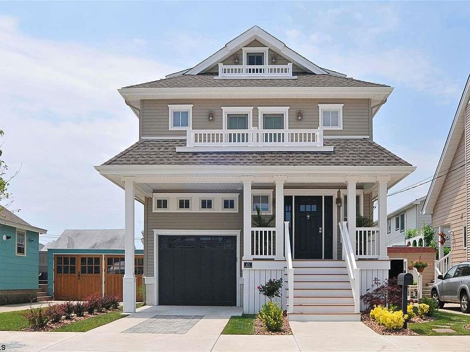 1st image of 62 Bayonne Pl
