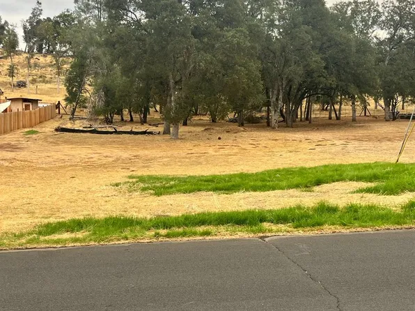 19732 Donkey Hill Rd, Hidden Valley Lake, CA 95467