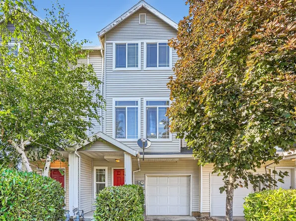 10411 SE Oak St, Portland, OR 97216
