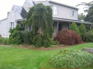 529 Reading Rd, East Earl, PA 17519