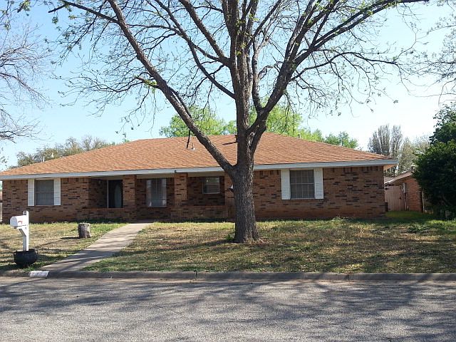1st image of 2929 Canyon Creek Dr