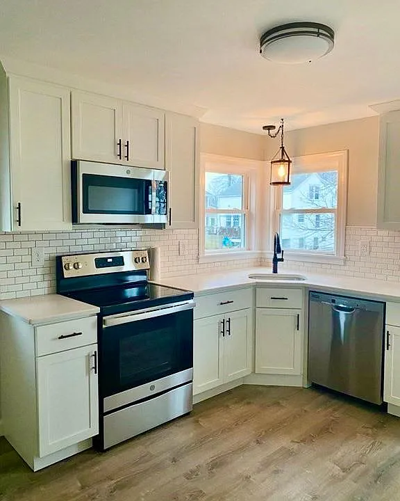 36 J St