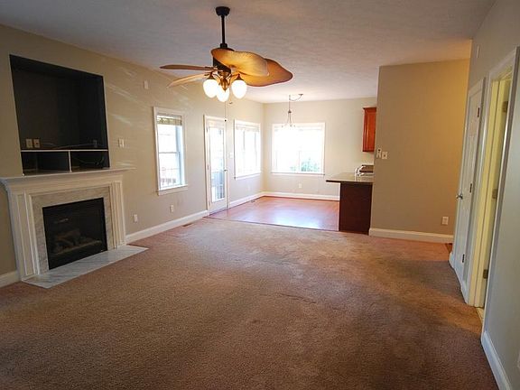 4th image of 3300 Tadley Dr