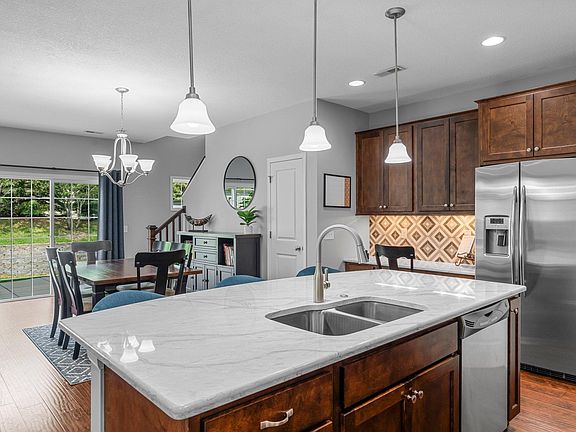 4th image of 12266 Midway Cir NE