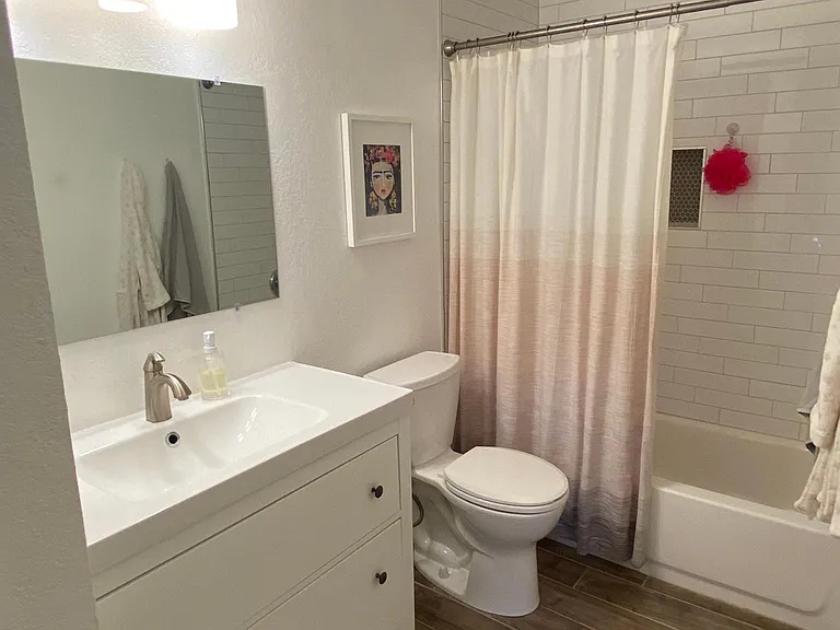 1820 E Morten Ave #113 — Photo 13