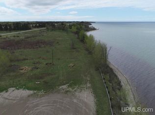 Co 513 T Rd, Rapid River, MI 49878