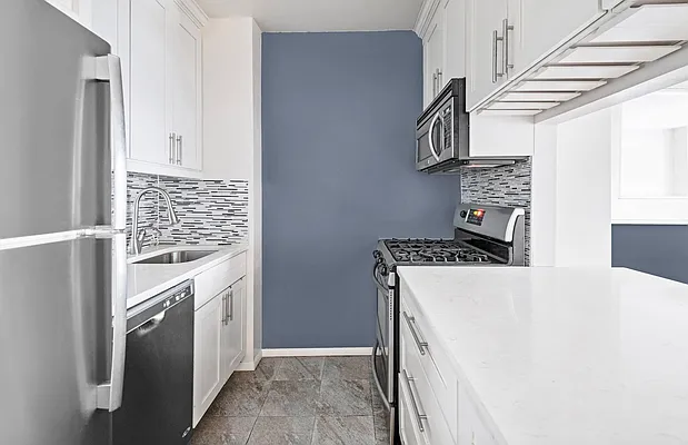 Sold by Compass | media 14