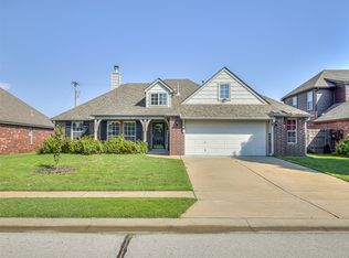 20745 E 45th St S, Broken Arrow, OK 74014