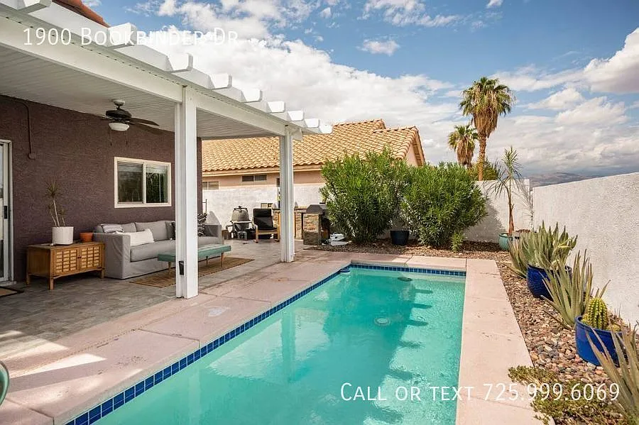 Bookbinder | Cozy Vegas Pool Retreat — Photo 2