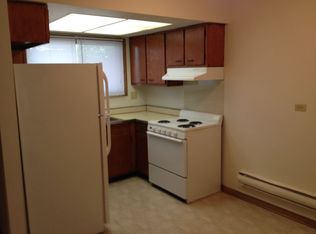 1499 Meyer St APT 5, Elgin, IL 60123