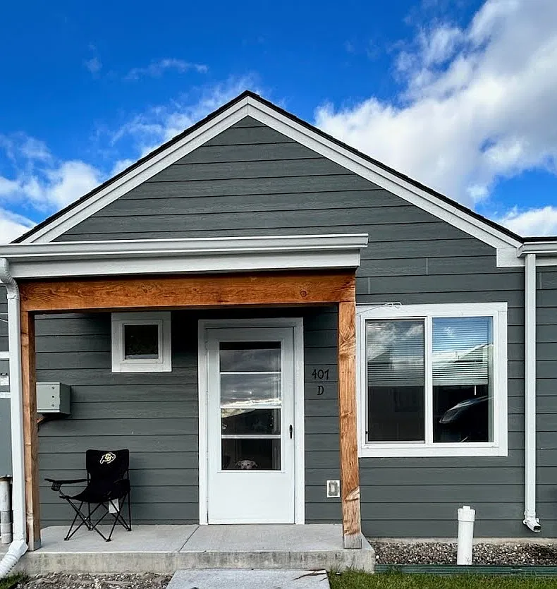 2 bed, 680 sqft, $2,100 — Photo 1