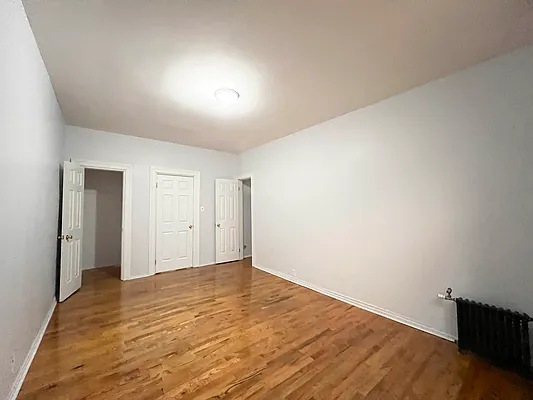 Rented by Premier One Realty LLC | media 8