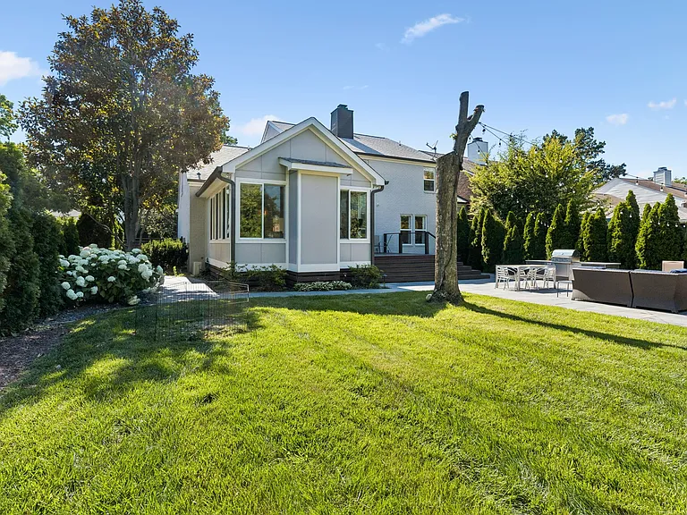 3926 Vailwood Dr — Photo 52