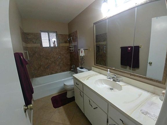 4th image of 4147 E Catalina Ave