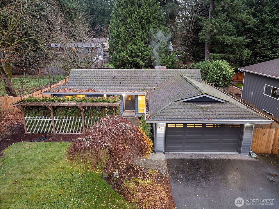 1st image of 9024 171st Avenue NE